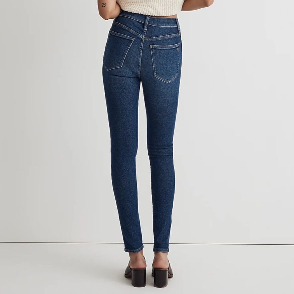Madewell 10” High Rise Skinny Skinny in Smithley Wash- Size 29 - Picture 2 of 7
